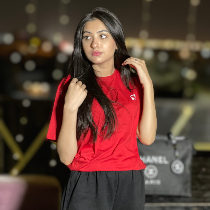 Interjacq Women's Crew Neck T-Shirt - Cherry